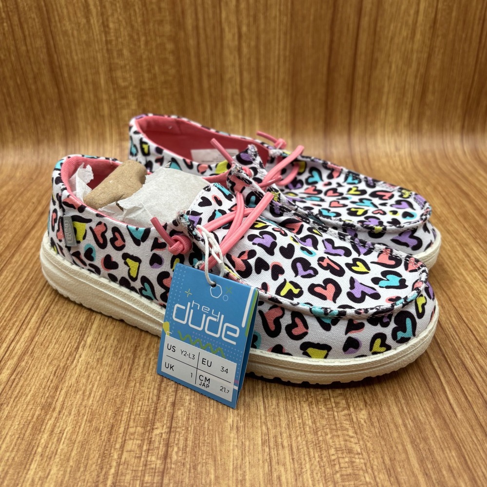 Hey Dude Wendy Youth Cat Kids Size 2 White Leopard New Heart Print Loafers NEW